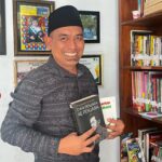 Menyala di Tengah Gelap, Perjuangan Guru di TBM Lentera Talangsuko