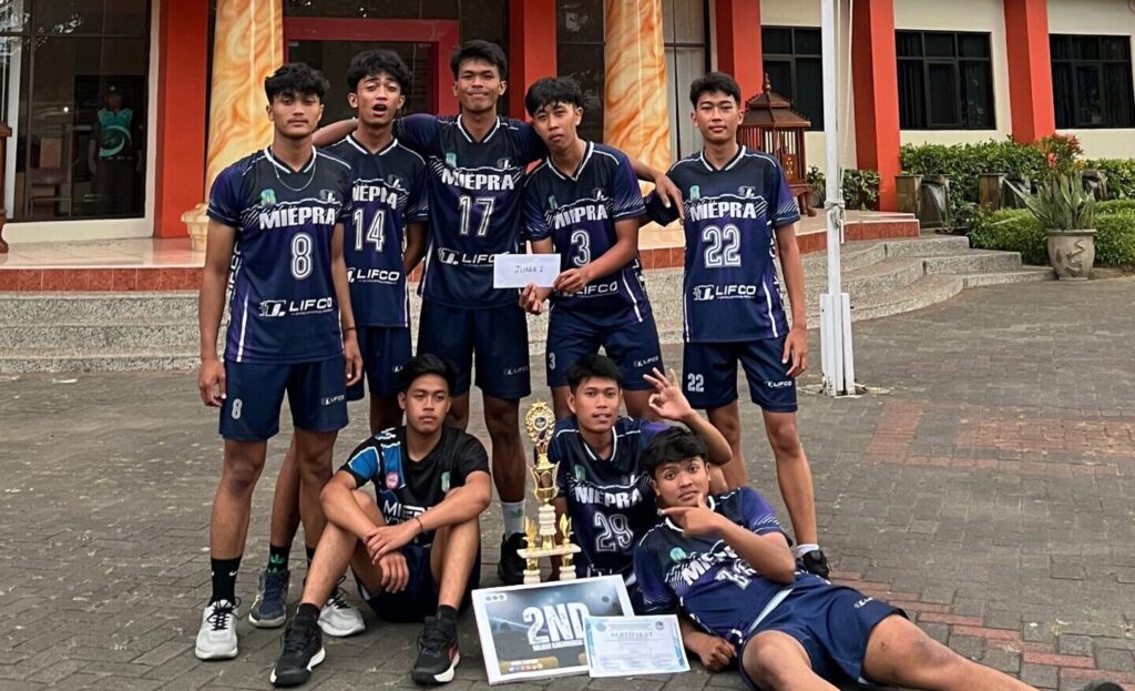 Voli SMAN 1 Turen Melaju ke Puncak, Pulang Bawa Juara