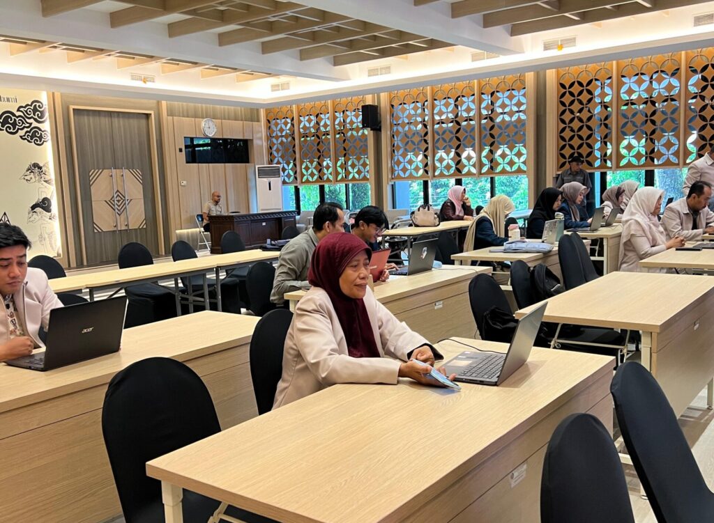 Perkuat Kolaborasi Serumpun, Fakultas Ilmu Budaya UB Gelar Seminar Antarbangsa Prasiswazah