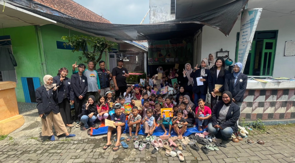 TBM Teras Hidupkan Budaya Membaca Lewat Mendongeng, Mewarnai, dan Membaca Nyaring