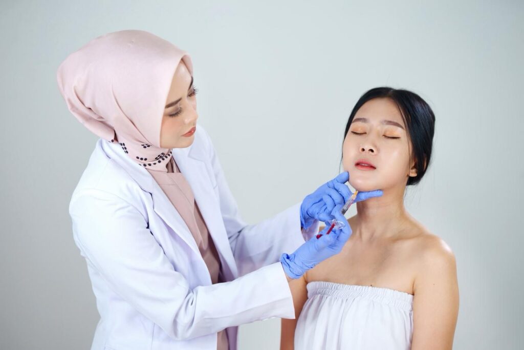 Bersama The Maples Beauty Clinic, Dr. Widia Indra Arsanti Bantu Pasien Tampil Lebih Percaya Diri